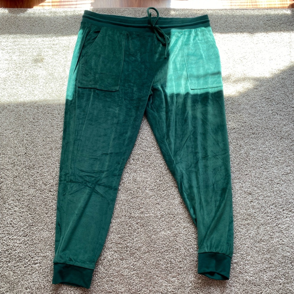 Stars above velour jogger sweat pants